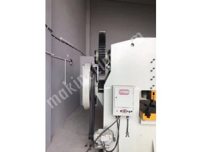 Dirinler 2001 Revizyonlu 150 Ton Eksantrik Pres