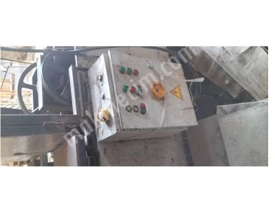 Yatar Palet Parçalama Makinası