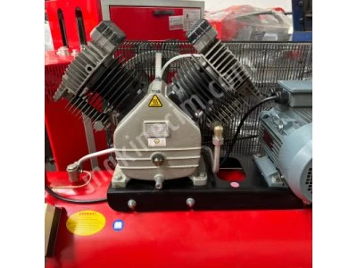 Aydın Trafo Marka 300 Lt 5.5 Hp Pistonlu Kompresör 2012 Model