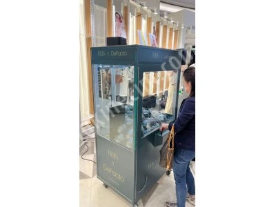 Claw Machine