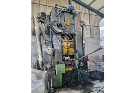 Satılık Komple Dövme Hattı – 200 Ton Rovetta Pres + Lpg Fırını + Kumlama + Testere Grubu