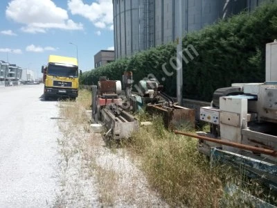 4 Ayaklı Este