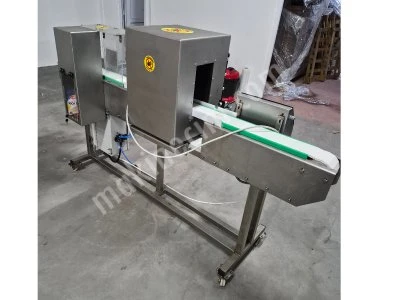 Endüstriyel Metal Dedektörü Akdağ Otomatik Ayırma Pistonlu (220V - 25X15 Cm)