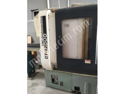 Temiz Cnc Torna Makinesi