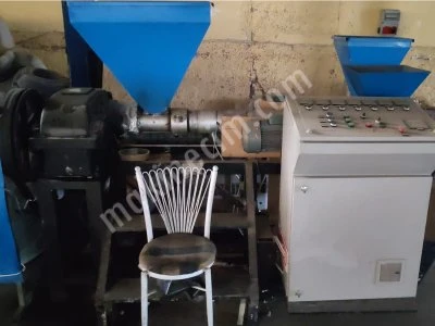 Rattan Üretim Makinesi Rattan Plastik Ip ve Fitil Üretimi