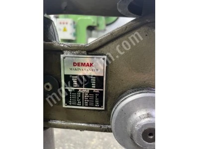 Demak Masaüstü Diş Çekmeli Radyal Tip Matkap