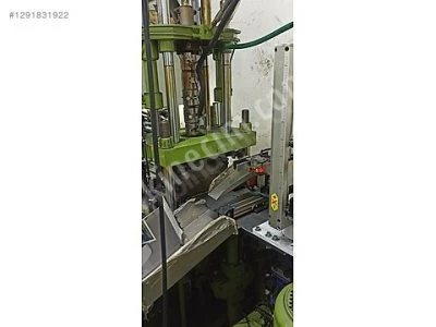 35 Ton Dik Enjeksiyon Makinesi Manipülatörlü, Otomatik Kesimli