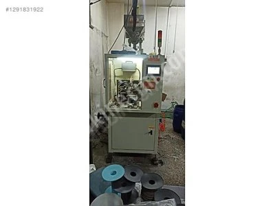 35 Ton Dik Enjeksiyon Makinesi Manipülatörlü, Otomatik Kesimli