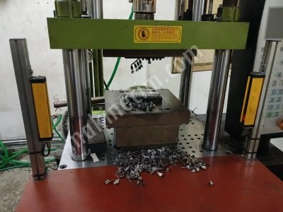 Fzy-45T Dik Plastik Enjeksiyon Makinesi