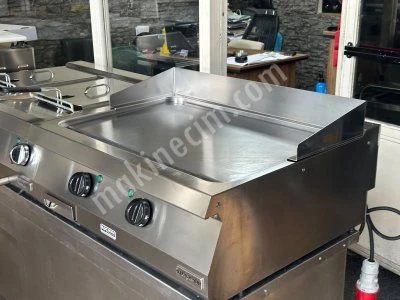 Öztiryakiler 700 Seri Elektrikli Pleyt Izgara 80*70*30