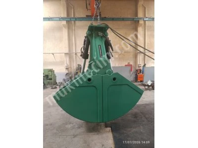 Hydraulic Two-Jaw Material Handling Attachment