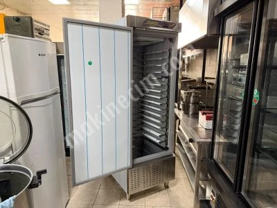 Ndustrio Dik Tip Pastane Derin Dondurucu Dolabı