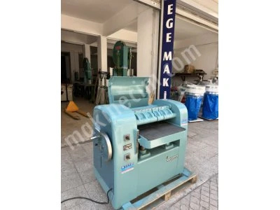 Ege Makina Revizyonlu Makinsan 60Lık Çift Motorlu Hız Ayarlı Ahşap Kalınlık Makinası