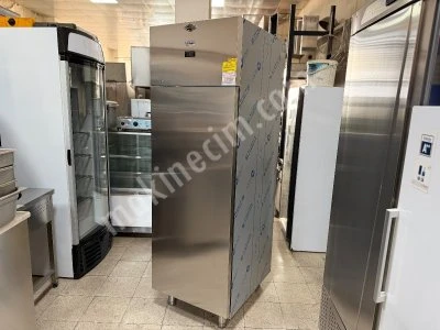 Empero Dik Tip Tek Kapılı Buzdolabı Emp.70.80.01-Cls