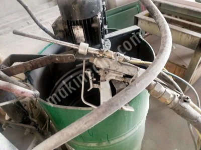 Rtm Polyester Enjeksiyon Makinesi / Karistirici Tankli