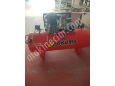 Akkomp Komprerasör 300 Lt 4 Hp 2.El