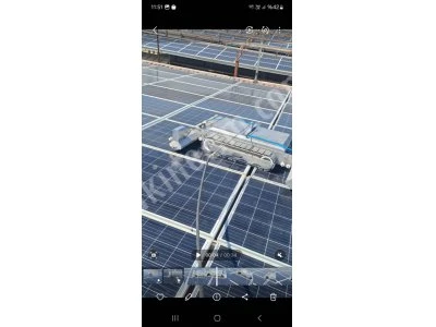 Güneş Enerji Temizleme Robotu