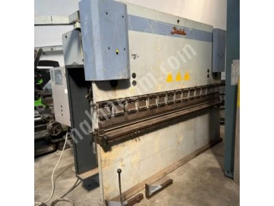 Baykal Brand 3 Meter 6 Mm Nc Hydraulic Press Brake