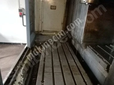 Acil Satılık Mazak Vtc 200B Cnc Dik İşlem Merkezi