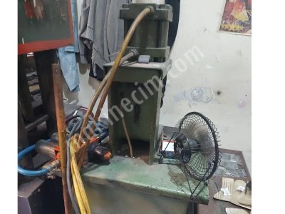 Sıcak Baskı ve Klişe Etiket Makinesi
