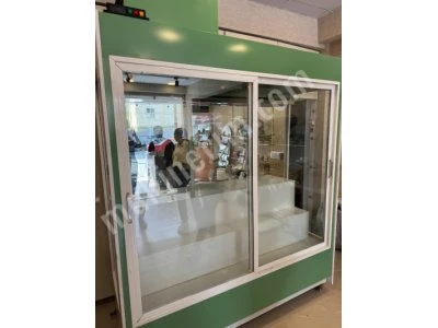 Çiçek Bitki Koruma Muhafaza Teşhir Dolabı