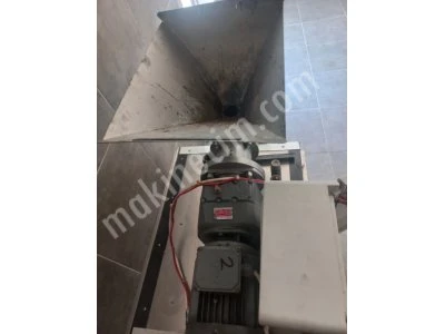 Cold Press Oil Machine