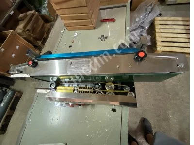 Sahibinden Temiz Brother Sf150W Konveyörlü (Yürüyen Bantlı) Sürekli Poşet Yapıştırma Makinesi