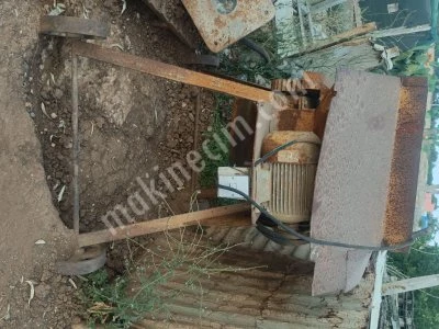 Toprak Priket Gübre Kırma Makinası