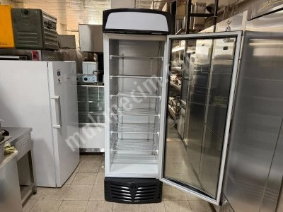 Uğur Dik Tip Cam Kapaklı Dondurma Dolabı - 18°C Ile -23°C