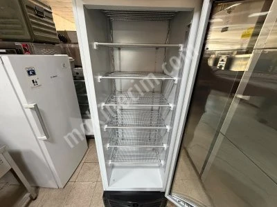 Uğur Dik Tip Cam Kapaklı Dondurma Dolabı - 18°C Ile -23°C