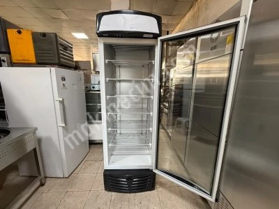 Uğur Dik Tip Cam Kapaklı Dondurma Dolabı - 18°C Ile -23°C