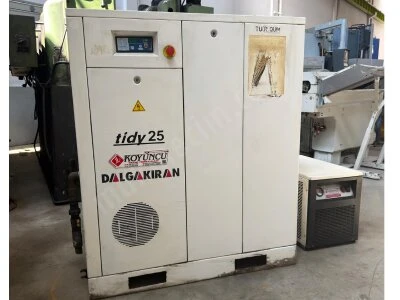 Dalgakıran Brand Dıty 25 18.5 Kw 7.5 Bar 1000 Lt Tank Rescue Screw Compressor 2010 Model