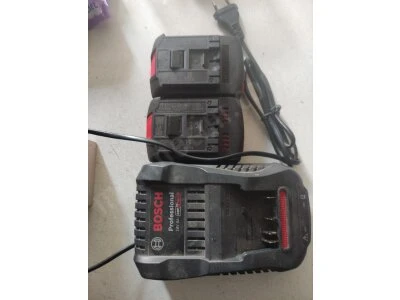 Bosch Gcm 18V-305 Gdc 2 Adet Akü ve Şarj İstasyonu