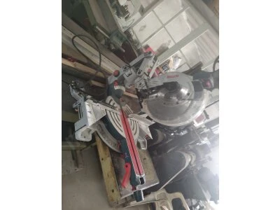 Bosch Gcm 18V-305 Gdc 2 Adet Akü ve Şarj İstasyonu