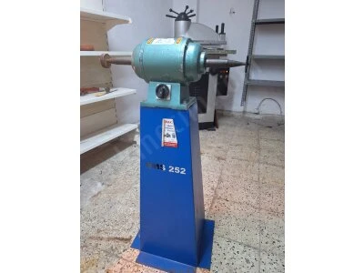 Ayakkabı İlaç Silme Motoru Ems 252A