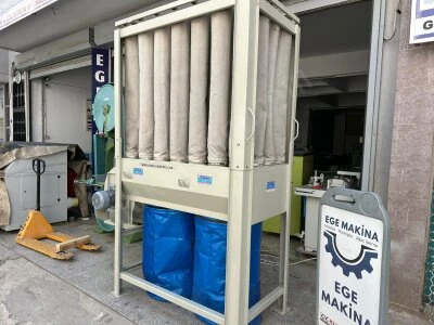 Demsaş 4500 M3 28 Filtreli 4 Hp 3 Kw Toz Emme Makinası