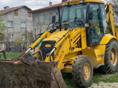 Satılık Hidromek 102B (Kırıcı ,Çatal,40 Lık Kova Yanında Verilecektir)