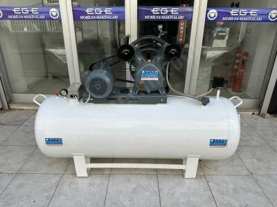 Sıfır 500 Litre 5.5 Hp Motorlu Çift Kafalı Kompresör İthal