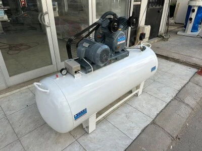 Sıfır 500 Litre 5.5 Hp Motorlu Çift Kafalı Kompresör İthal