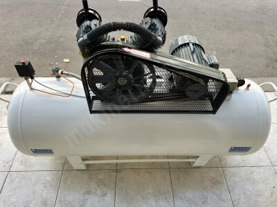 Sıfır 500 Litre 5.5 Hp Motorlu Çift Kafalı Kompresör İthal