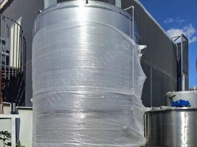 Zeytinyağı Tankı 10 Tonluk Azot Gazlı Yan Menhol Kapak Paslanmaz Tank