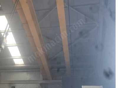 Acil Satılık 18 Metre Köprü Genişliği 2×2 Ton Çift Motor Çift Kiriş Tavan Vinci