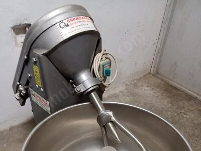 60 Litre Boiler, 25Kg Capacity Food Dough Kneading Machine