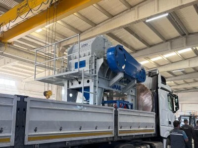 Yüksek Kapasiteli Çekiçli Kırıcı – Maden, Taş ve Kireç Tipi Sekonder Kırma Makinesi