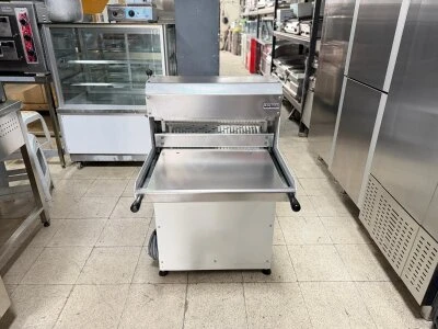 Ekmek Dilimleme Makinesi