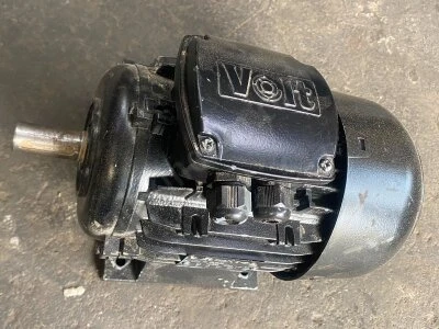 Volt Motor Çif Devir 1.3 1,8 Kw 1400 2800 Devir