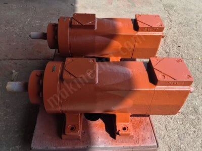 Kawasakı B70-4L Screw Pump