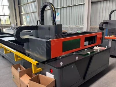 Lazer Kesim Makinesi 1530