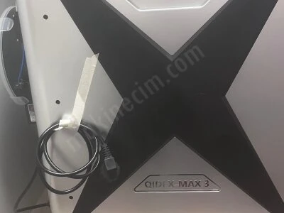Qıdı X-Max 3 Kapalı Kasa 3D Yazıcı – Çok Az Kullanılmış
