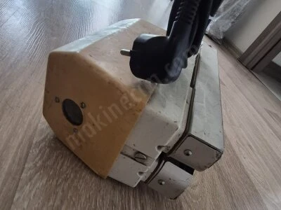 Ensüstriyel Ağız Yapıştırma Makinesi ( Alman Malı )